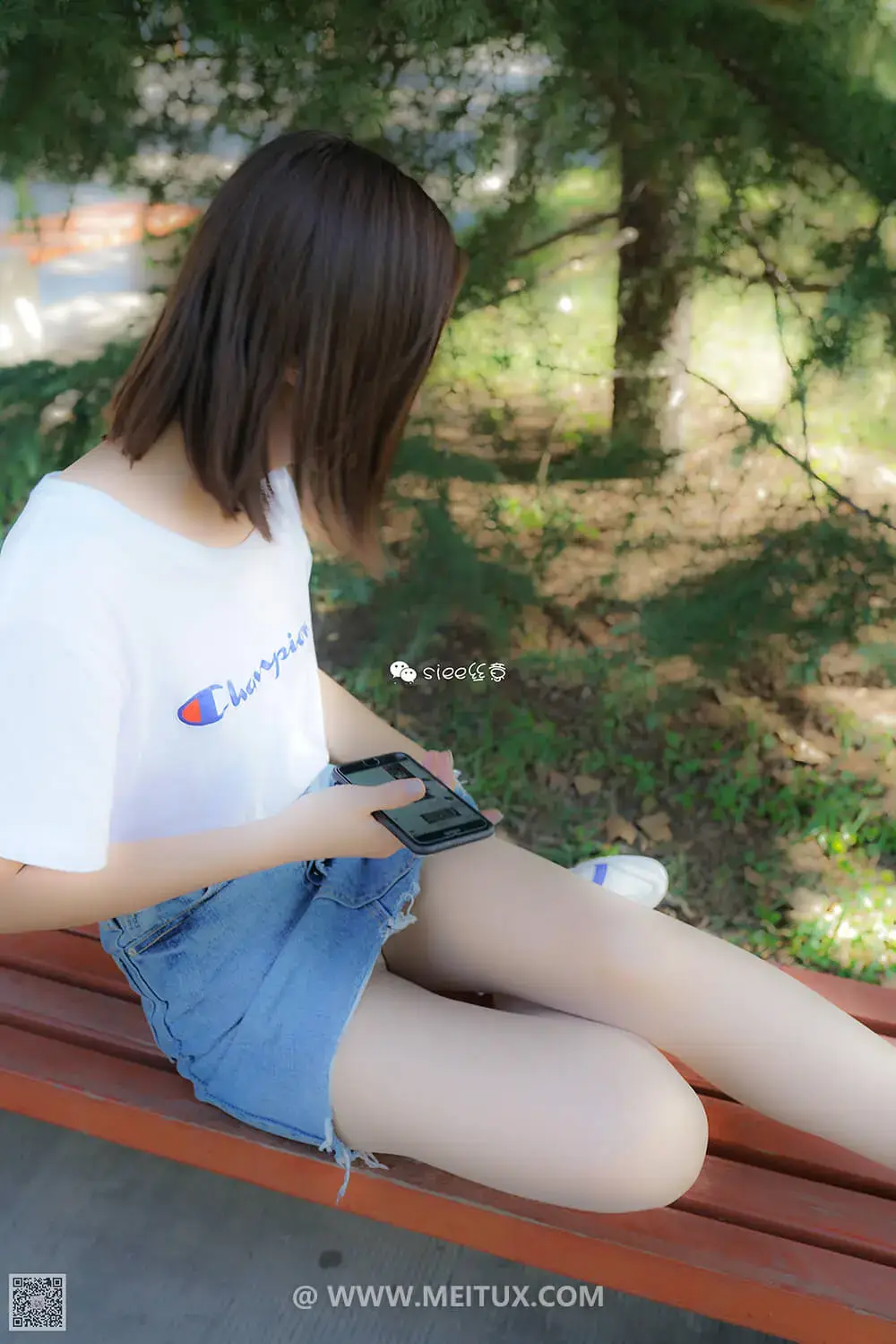 [SIEE丝意] No.181 姗姗 牛仔裙配肉丝袜 [38P-65MB]
